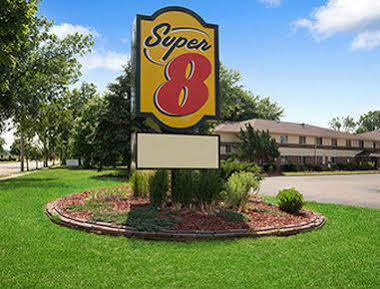 Super 8 By Wyndham Whitewater Wi Hotel Luaran gambar